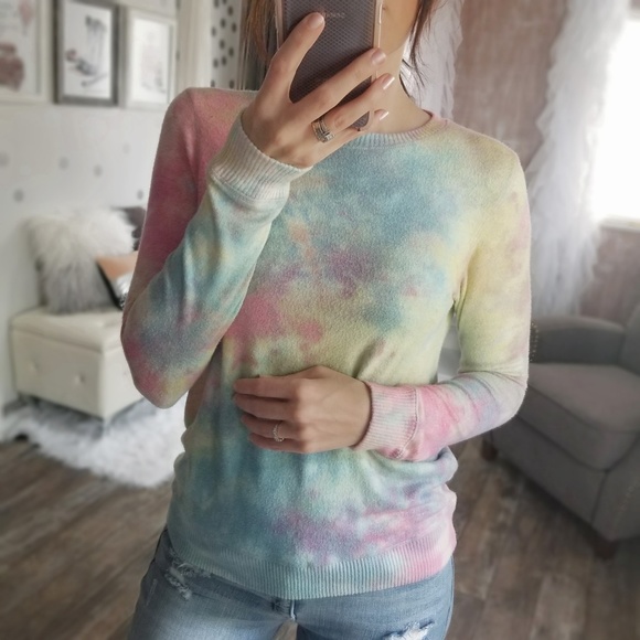 Last 1️⃣ Fiona Spring Pastel Tie Dye Top So Soft - Picture 3 of 6